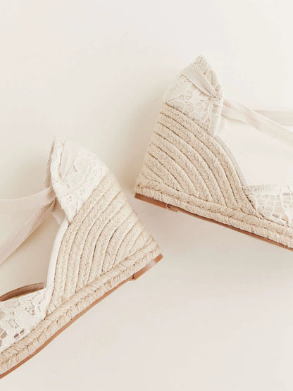 White Lace