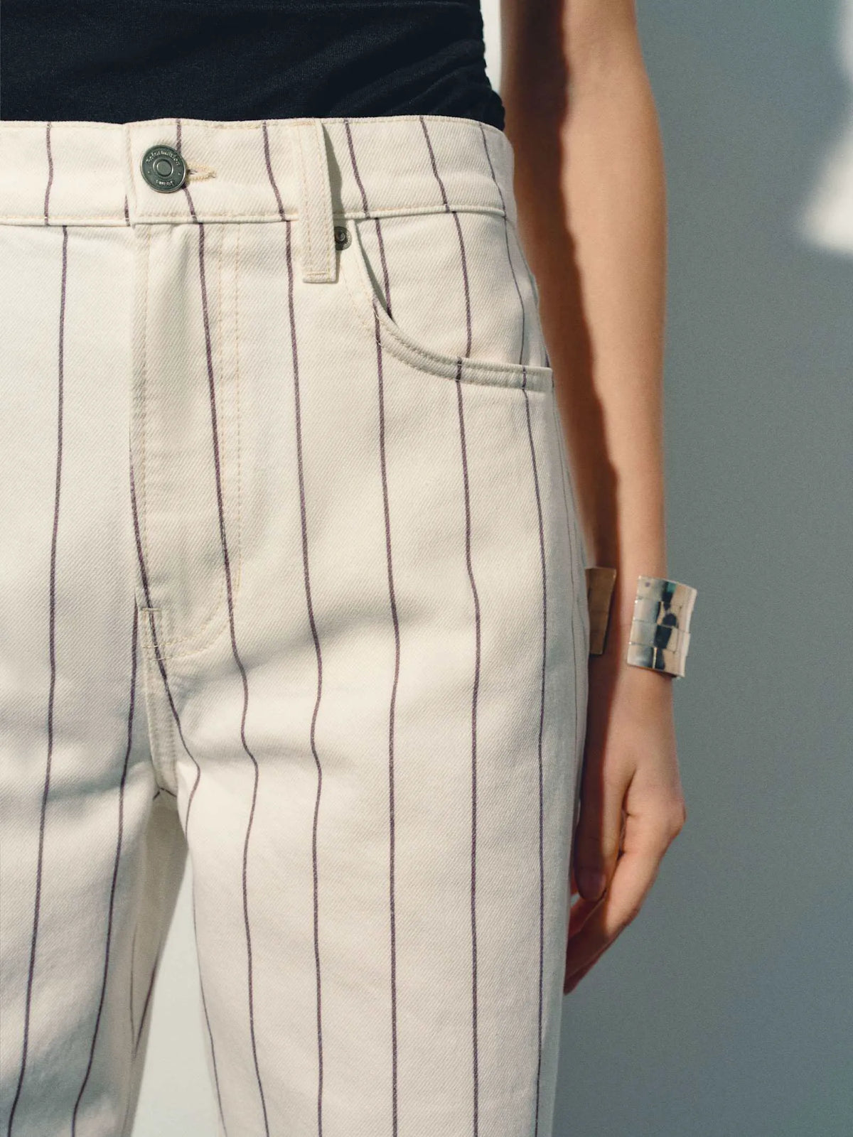 Fior Di Latte Pinstripe