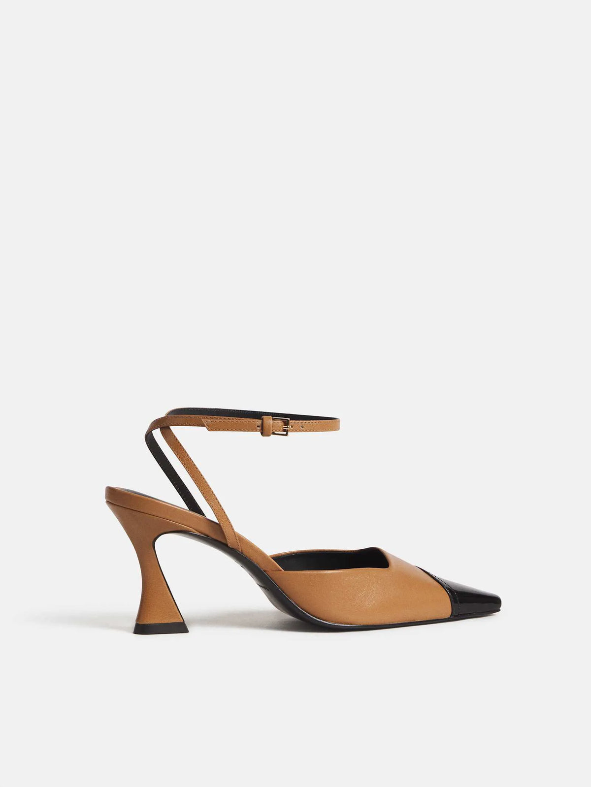 Sandstorm Leather Black Patent