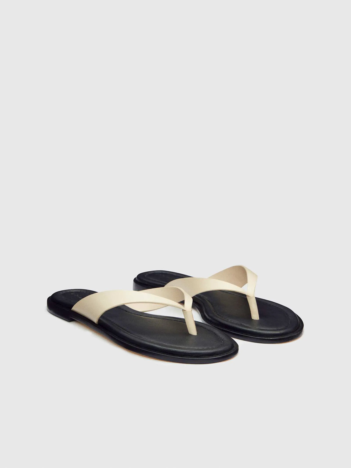 Almond Black