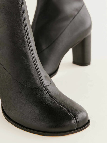 Black Stretch Leather