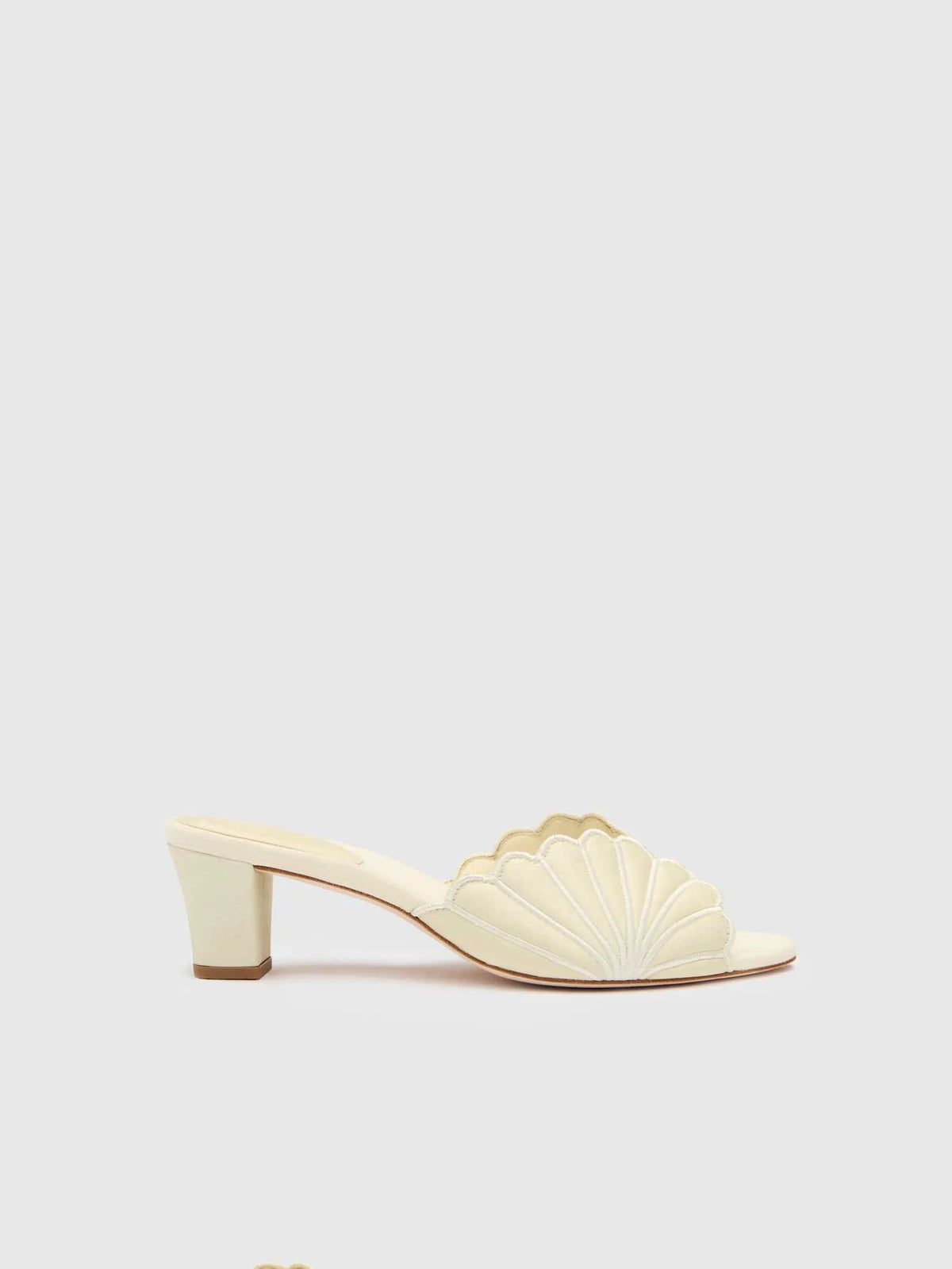 Cream Puff Taffeta