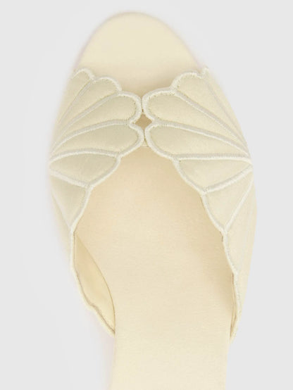 Cream Puff Taffeta
