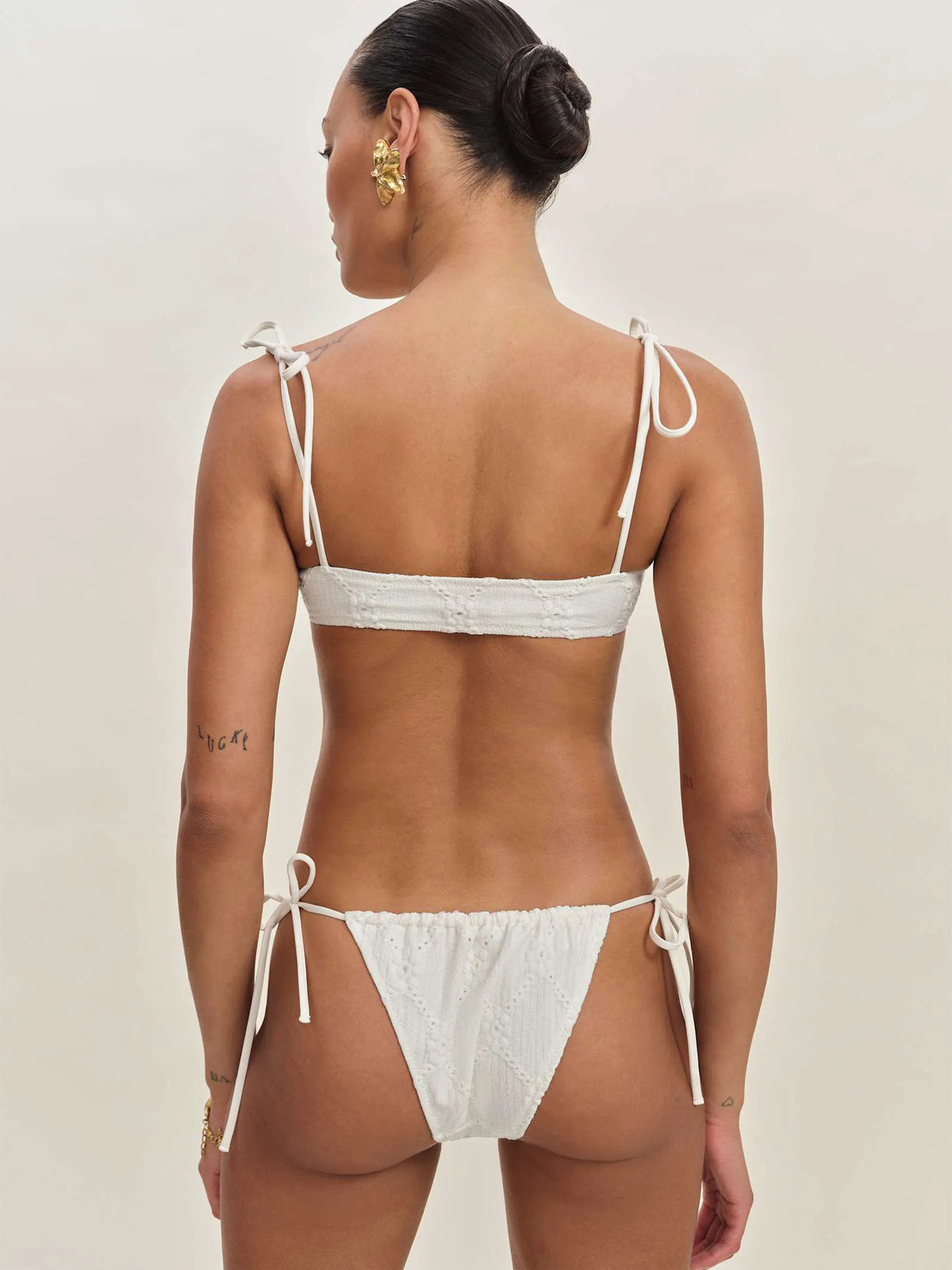 White Eyelet