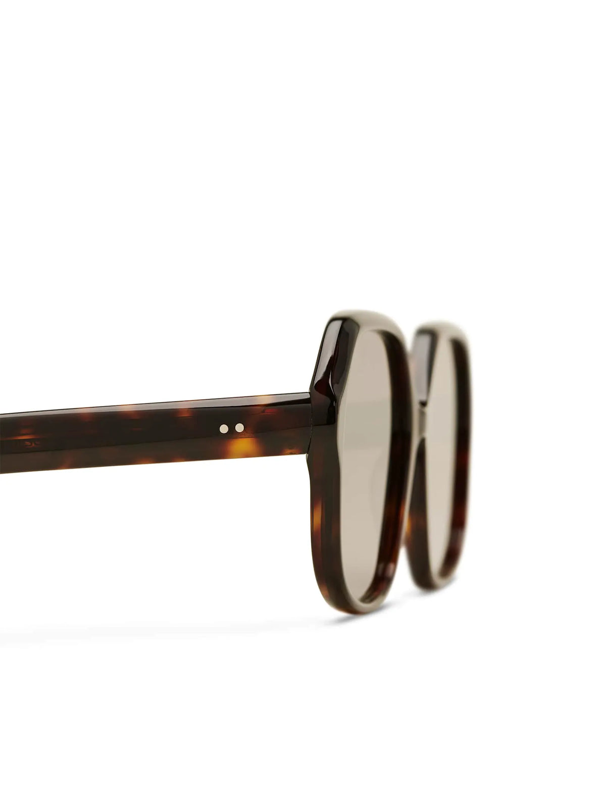 Tortoise/brown