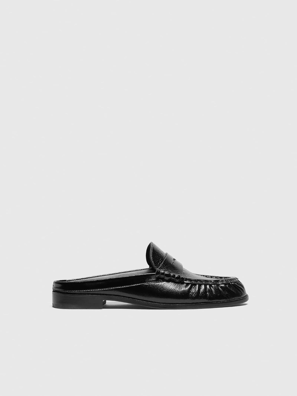Black Crinkle Patent
