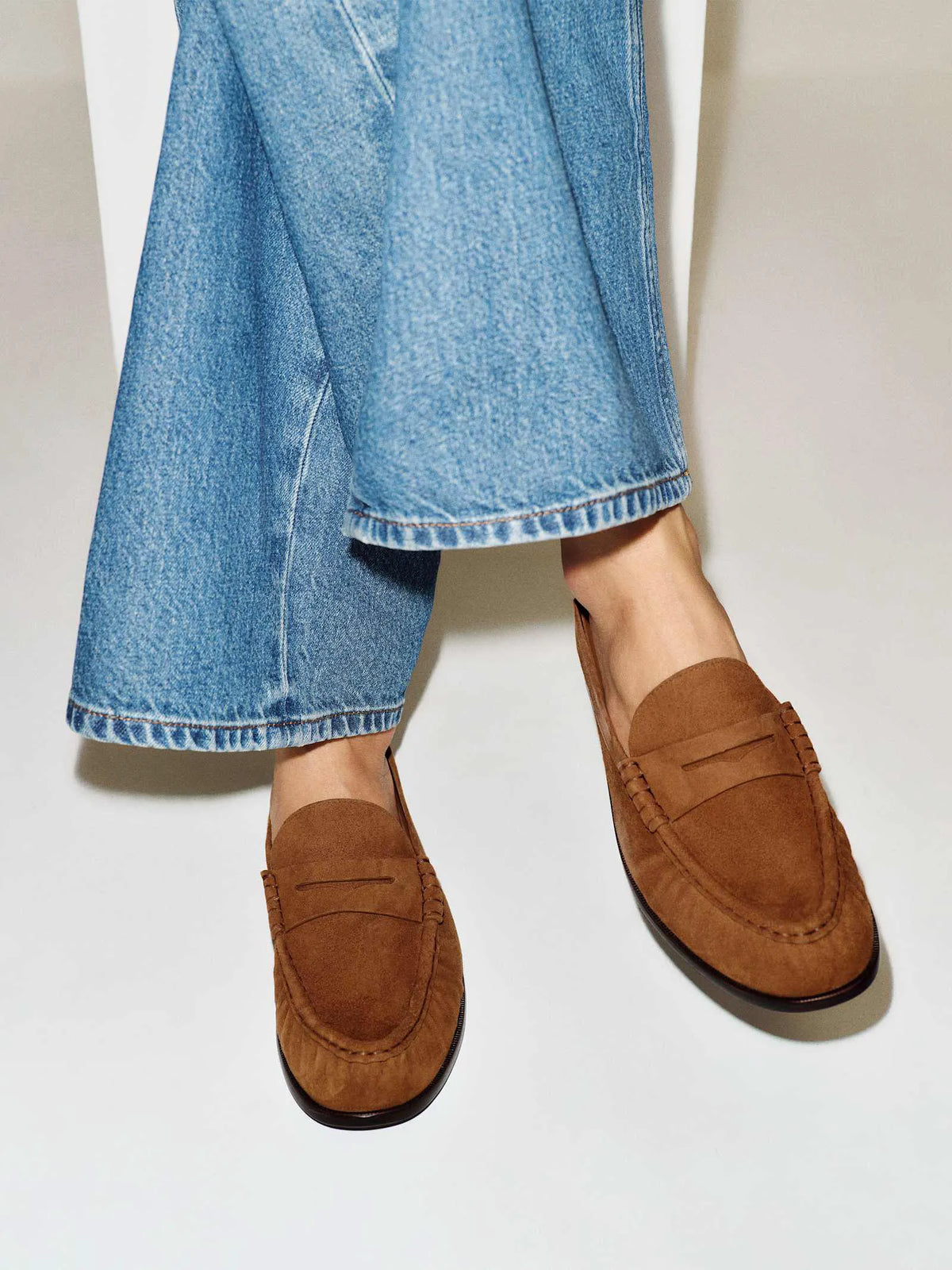 Cavalier Suede