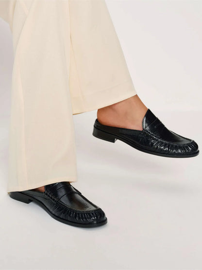 Black Crinkle Patent