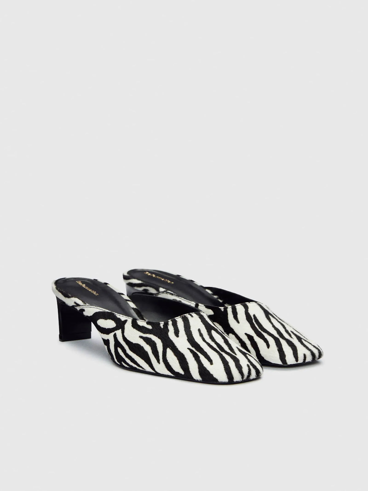 Zebra Haircalf