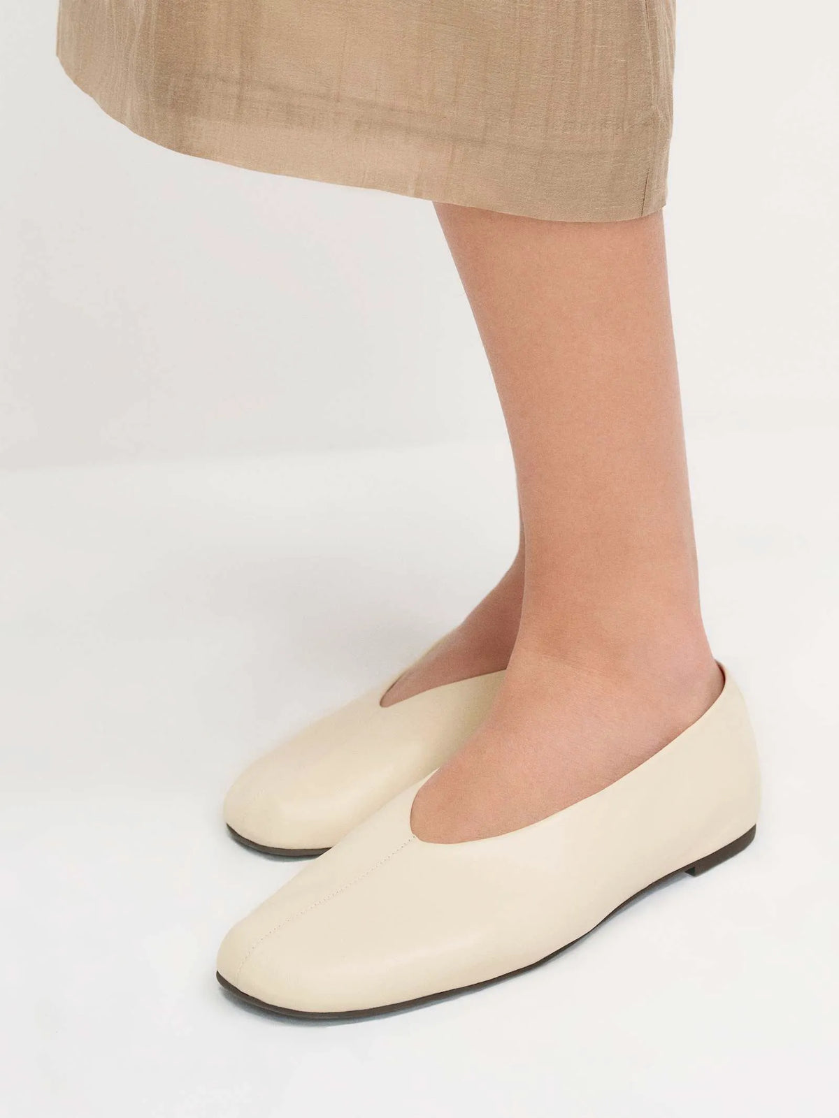 Almond Leather