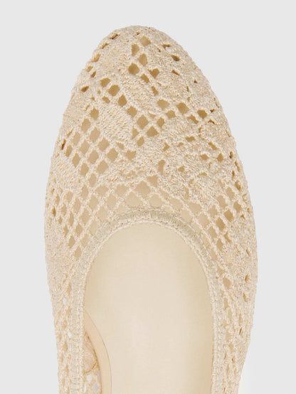 Cream Floral Crochet