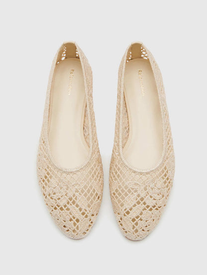 Cream Floral Crochet