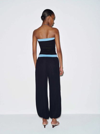 Black Capri