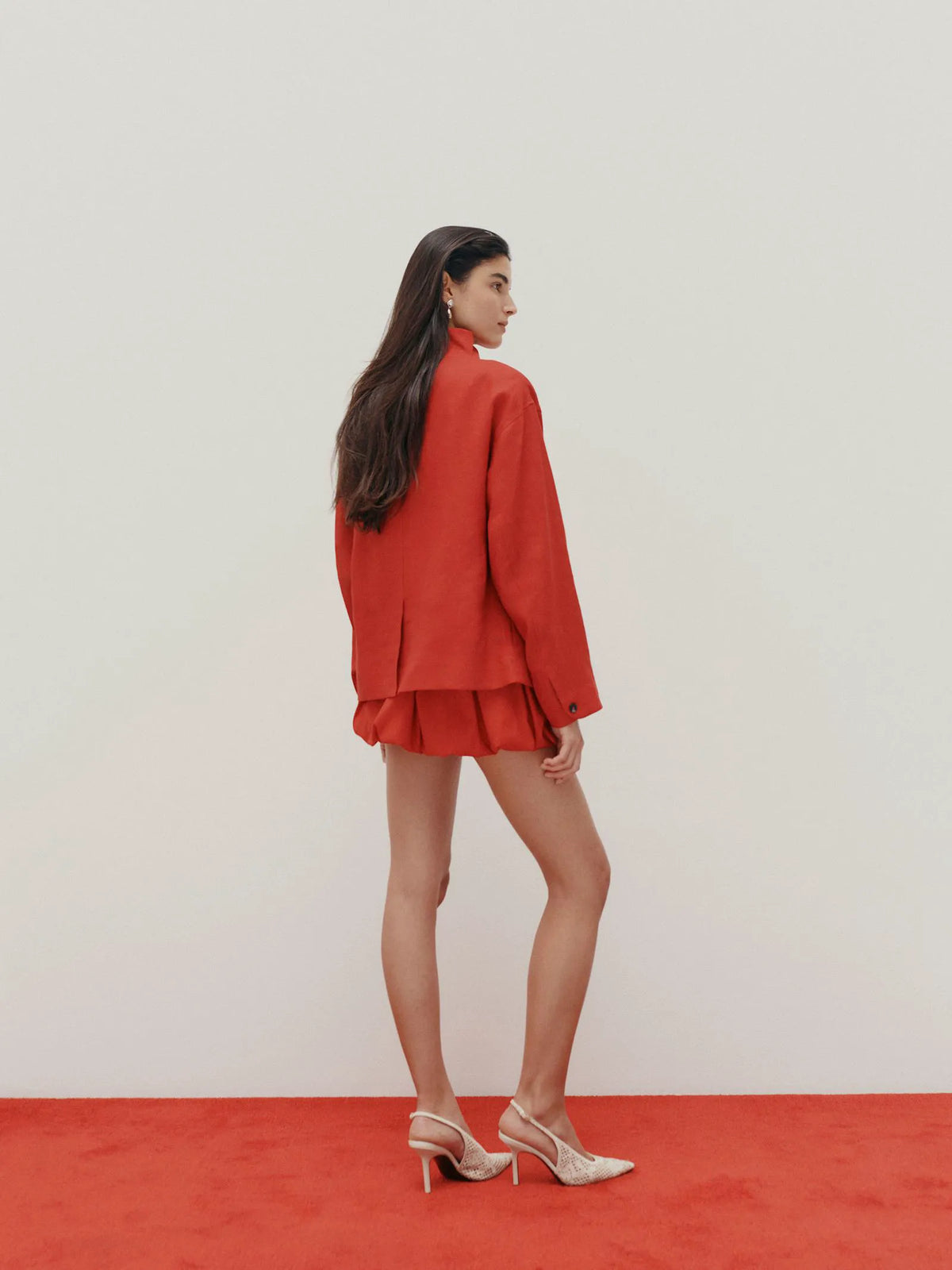 Lipstick Linen