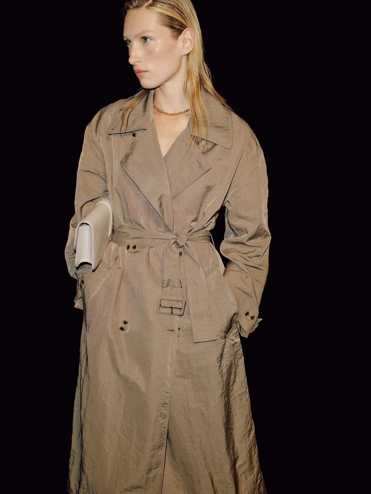 Taupe