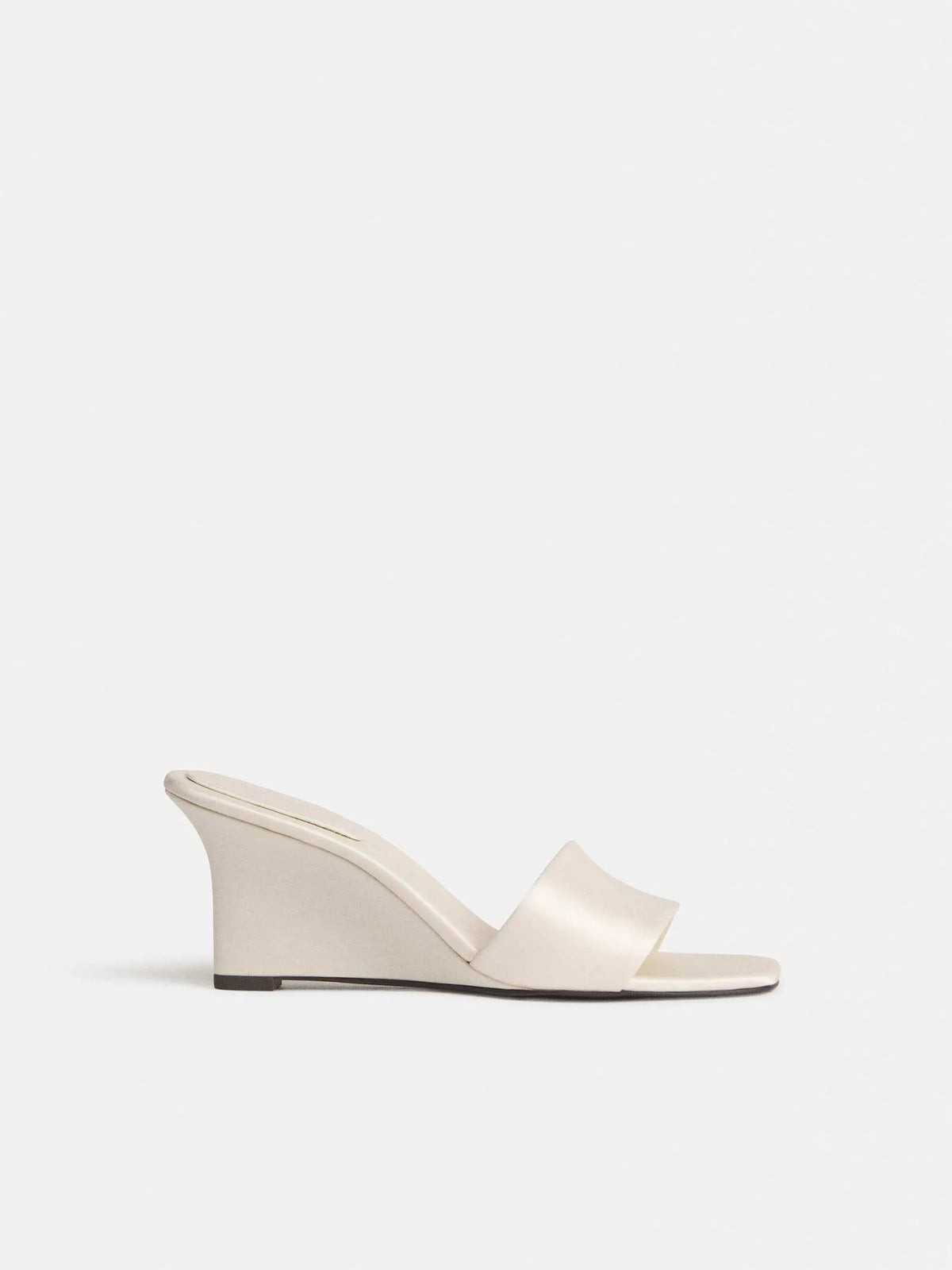 Fior Di Latte Satin