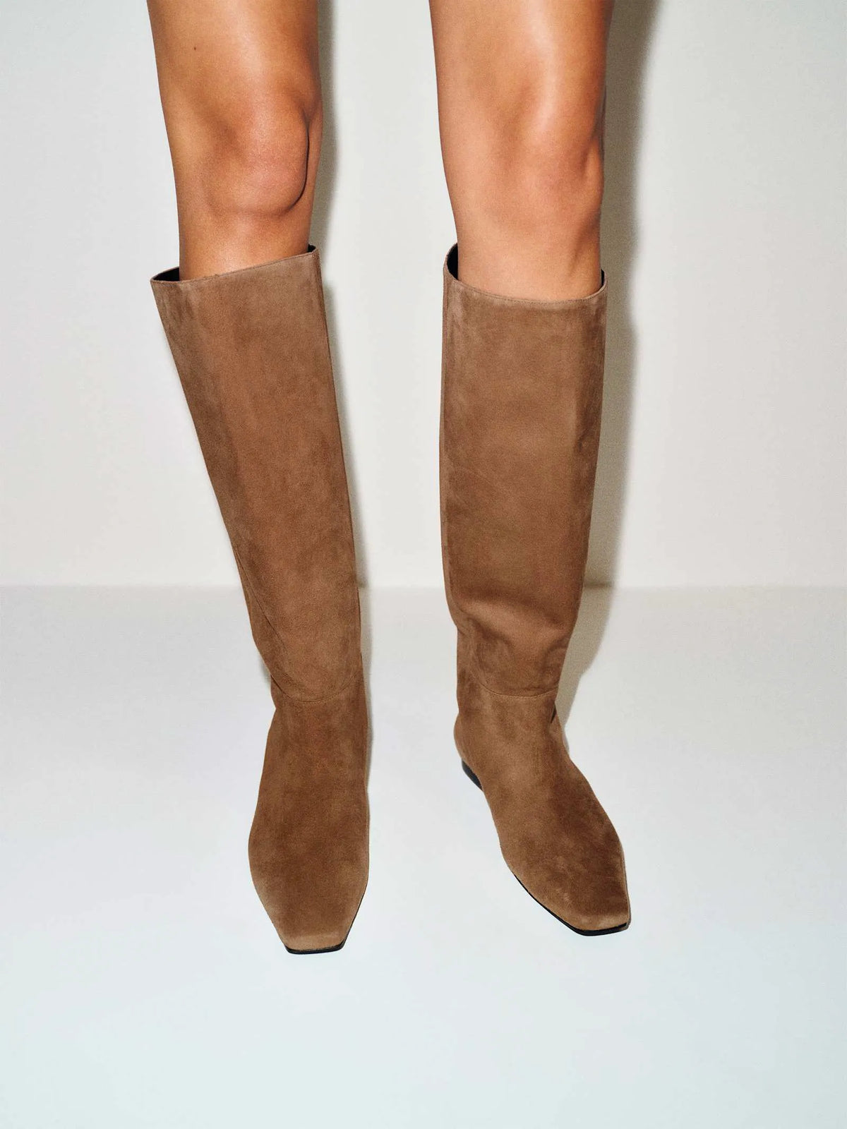 Farro Suede