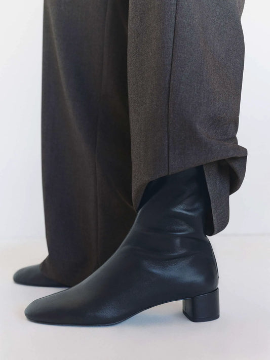 Black Stretch Leather