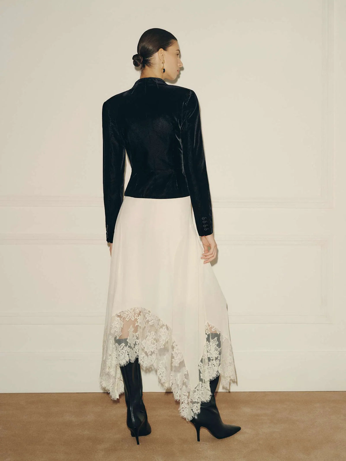 Fior Di Latte Lace